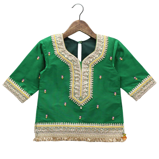 Green Charm: Lace Kurti with Coordinated Salwar & Dupatta